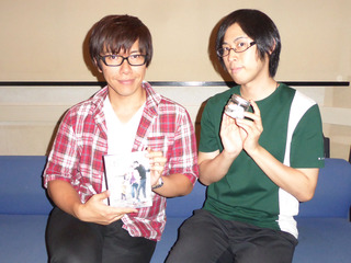 2shot_02.jpg